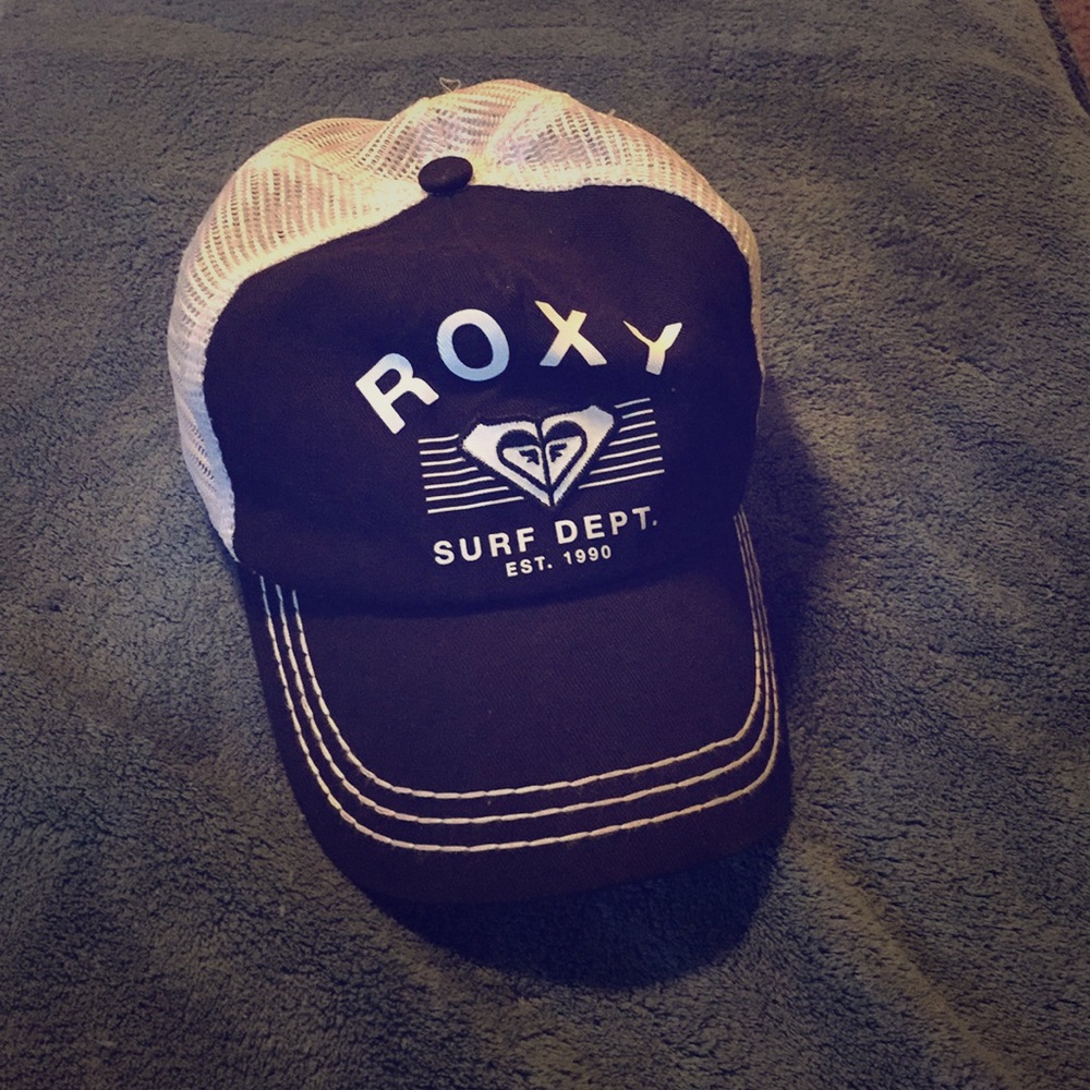 Roxy hat